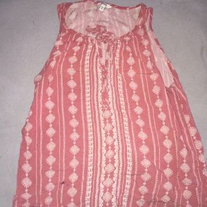 Tank top with cute pattern